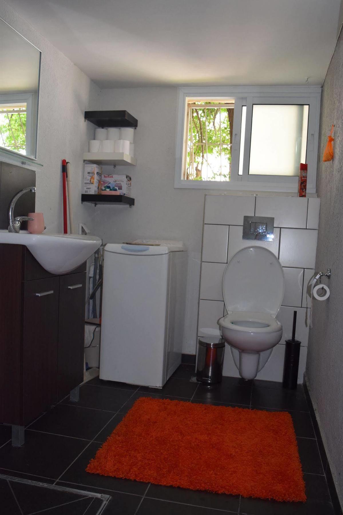 Studio Masaryk Apartment بات يام المظهر الخارجي الصورة